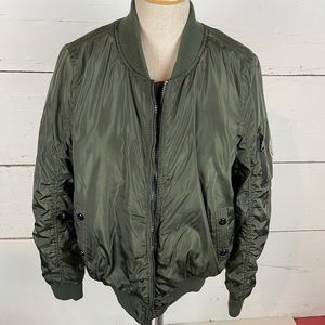 Madden girl green size m